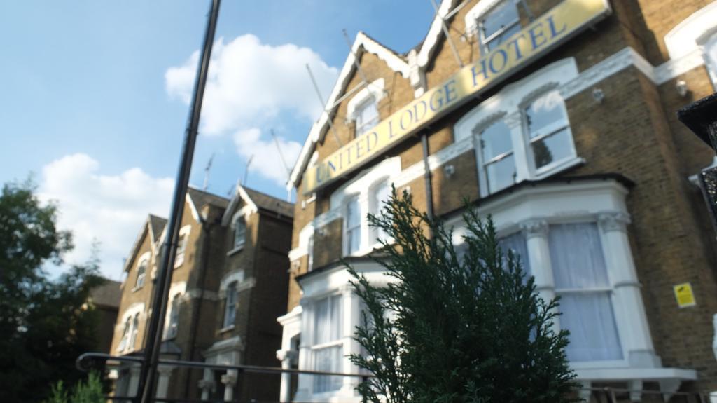 United Lodge Hotel And Apartments Londra Esterno foto