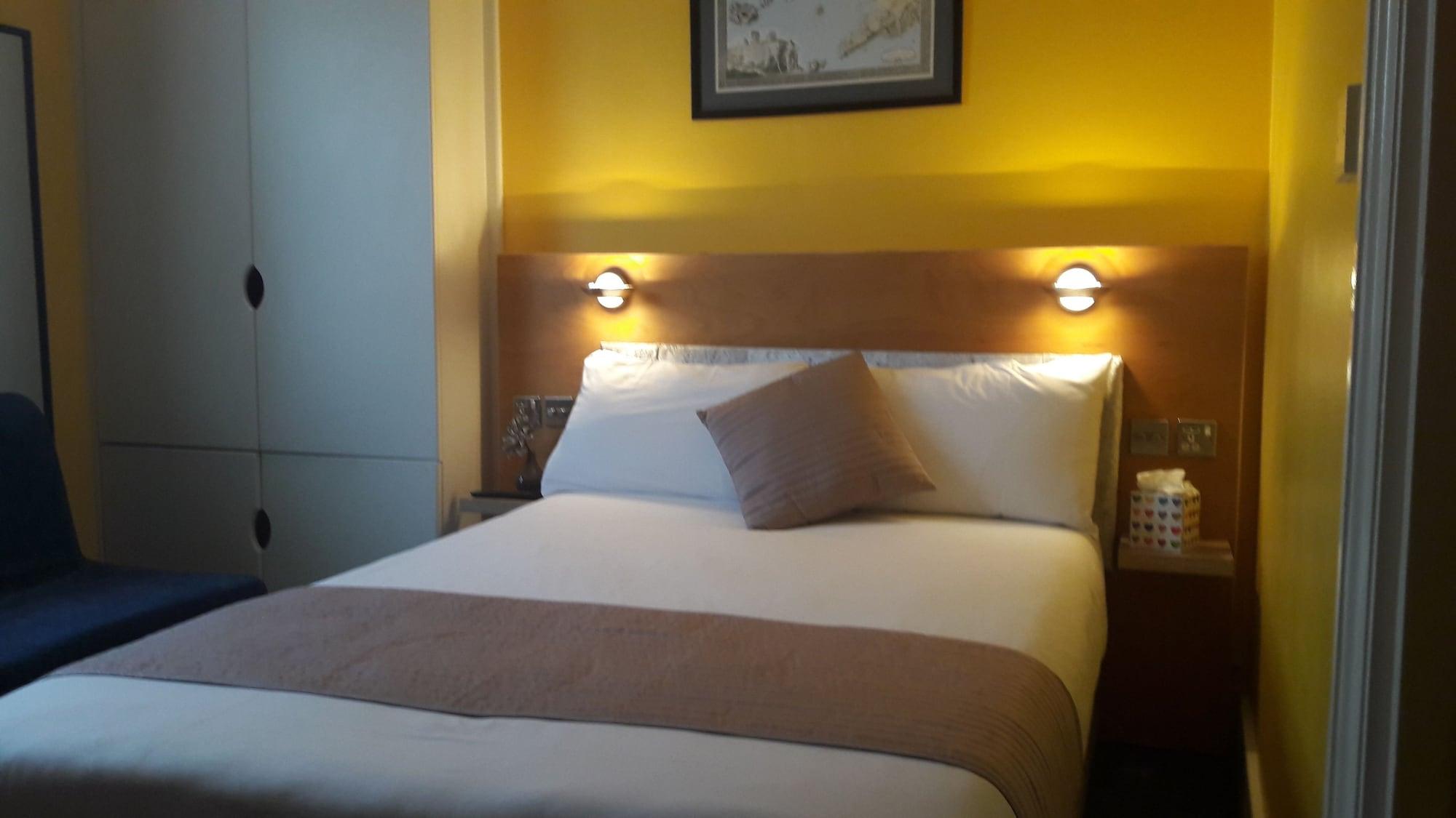 United Lodge Hotel And Apartments Londra Esterno foto