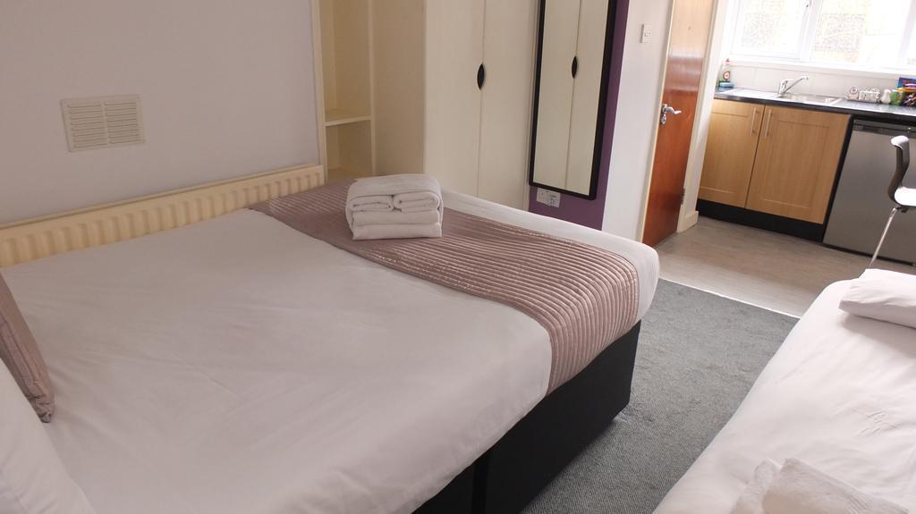 United Lodge Hotel And Apartments Londra Esterno foto