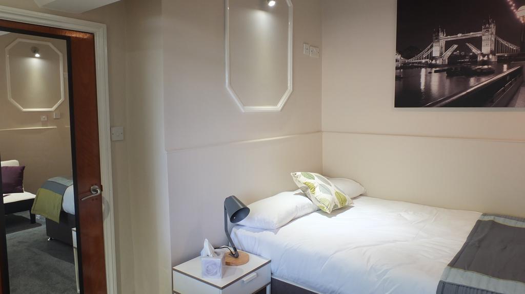 United Lodge Hotel And Apartments Londra Esterno foto