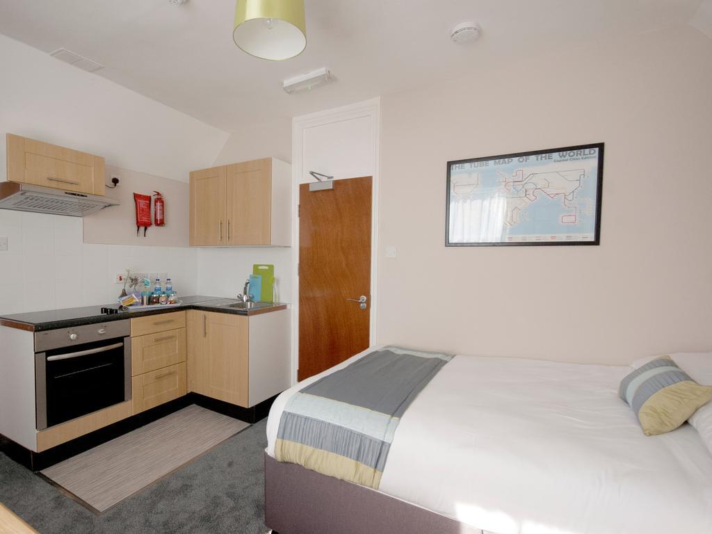 United Lodge Hotel And Apartments Londra Esterno foto