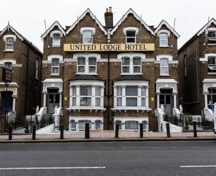United Lodge Hotel And Apartments Londra Esterno foto